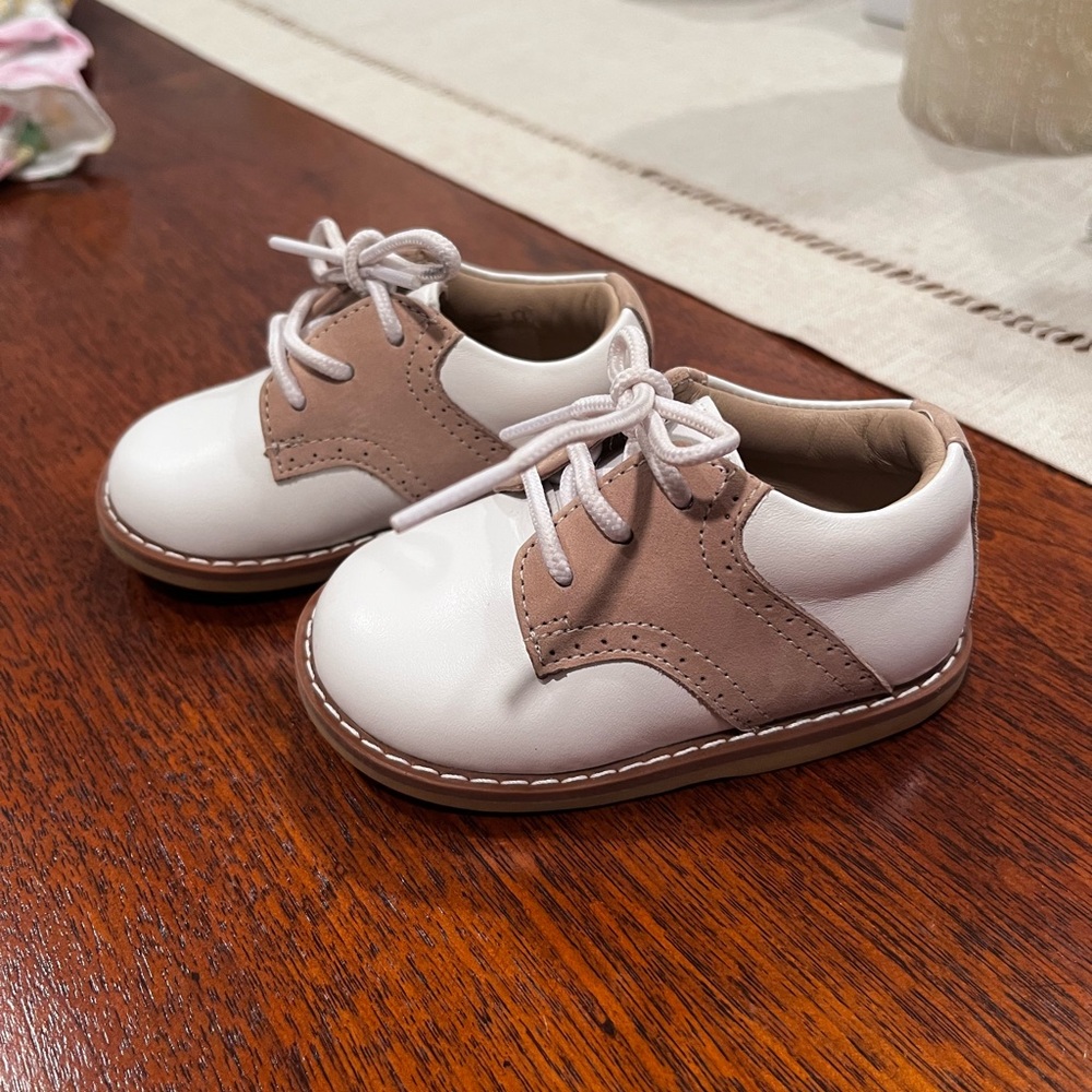 Elephantito Saddle Oxfords Size 4 / EU 19
